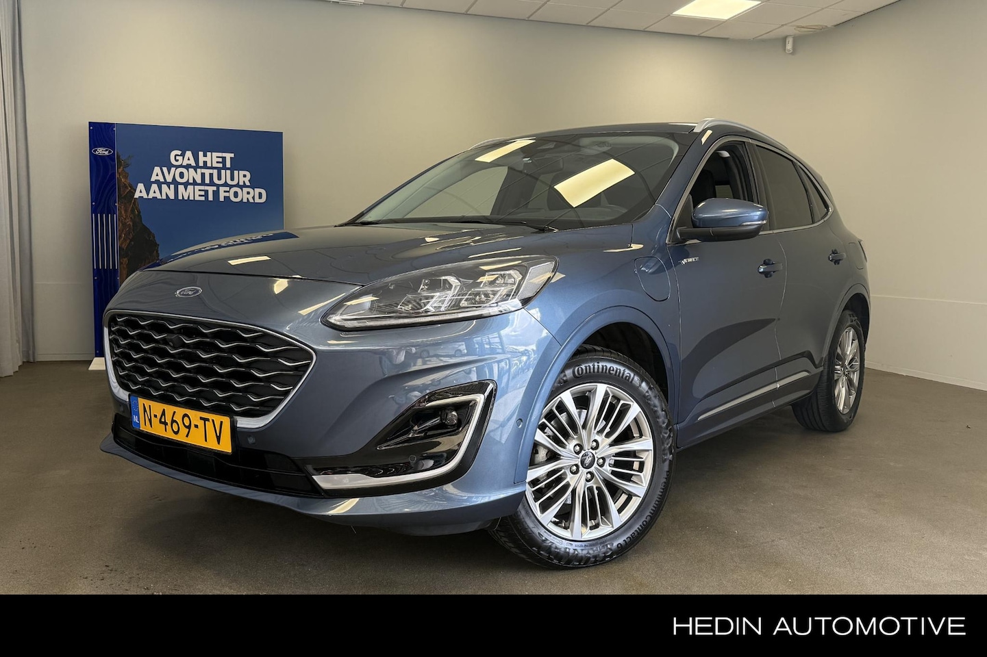 Ford Kuga - 2.5 PHEV Vignale | Camera voor & Achter | Voorruit verwarming | Stoelverwarming | Lederen - AutoWereld.nl