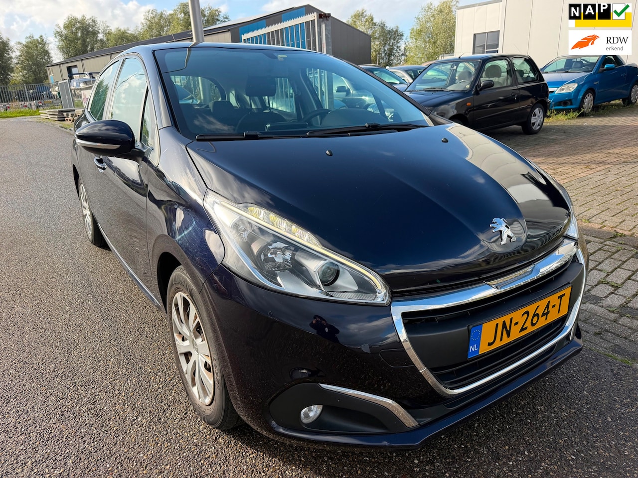 Peugeot 208 - 1.2 PureTech Allure 1.2 PureTech Allure - AutoWereld.nl