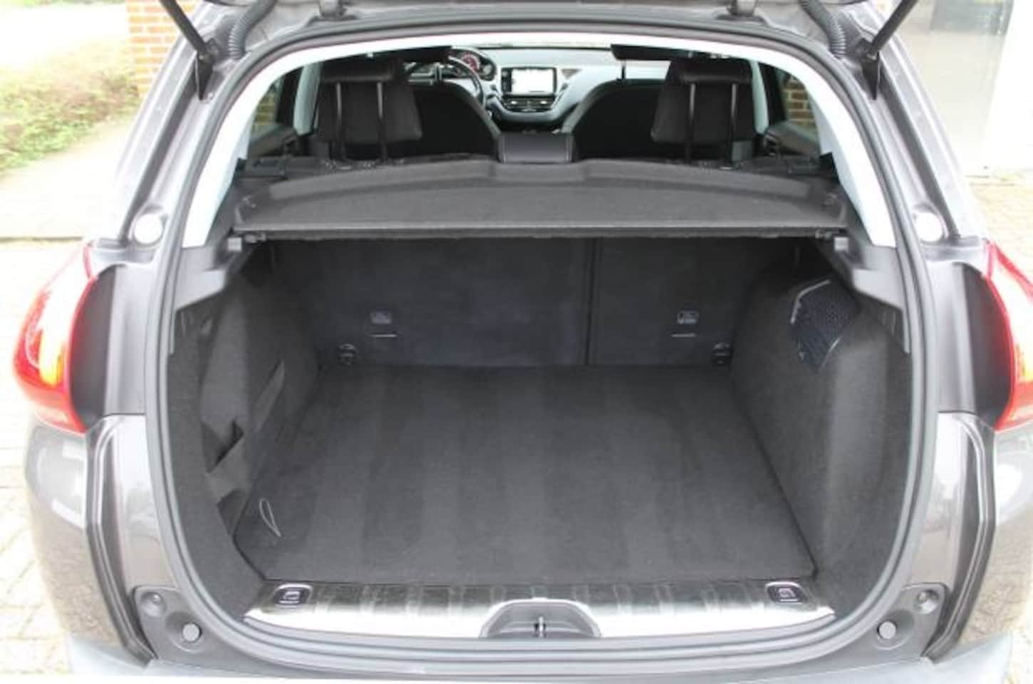 Peugeot 2008 - 1.2 PureTech 110pk S&S Allure