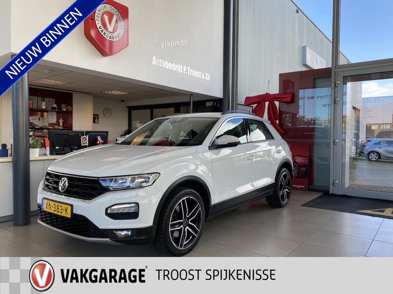 Volkswagen T-Roc - 1.0 TSI Style 1.0 TSI Style,Apple Carplay Android/Auto,Climatecontrol,Cruisecontrol Adaptief,Spraakbedie - AutoWereld.nl