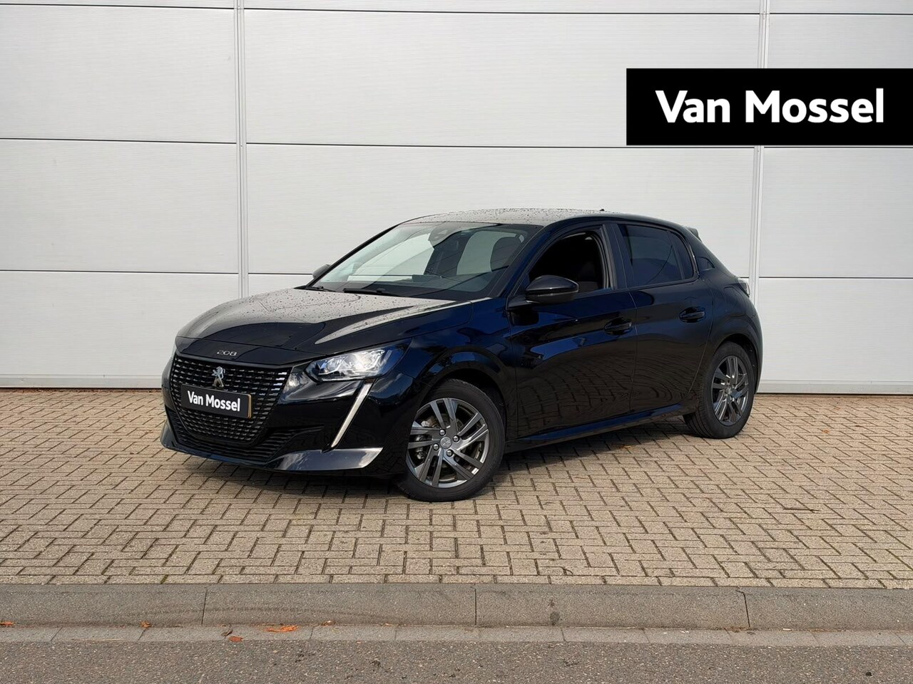 Peugeot 208 - 1.2 PureTech Active Pack | Parkeersensoren | Airco | Apple Carplay/Android Auto - AutoWereld.nl