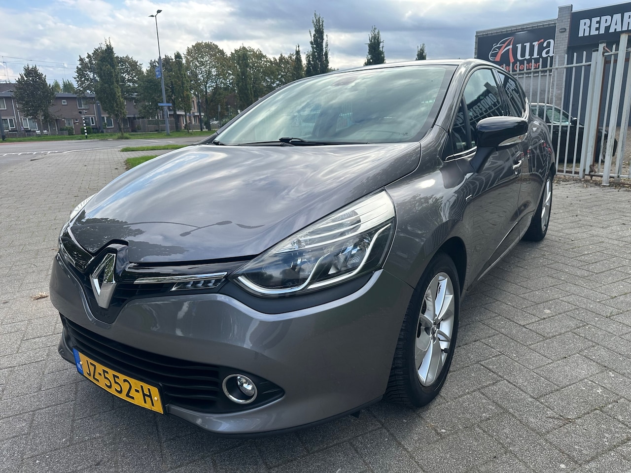 Renault Clio - 0.9 TCe Eco2 Limited 0.9 TCe Eco2 Limited - AutoWereld.nl