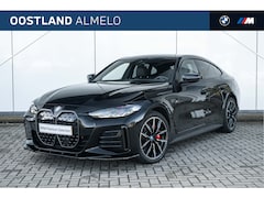 BMW i4 - eDrive40 M Sport / Harman Kardon / Stoelverwarming / Getint glas / Live Cockpit Plus
