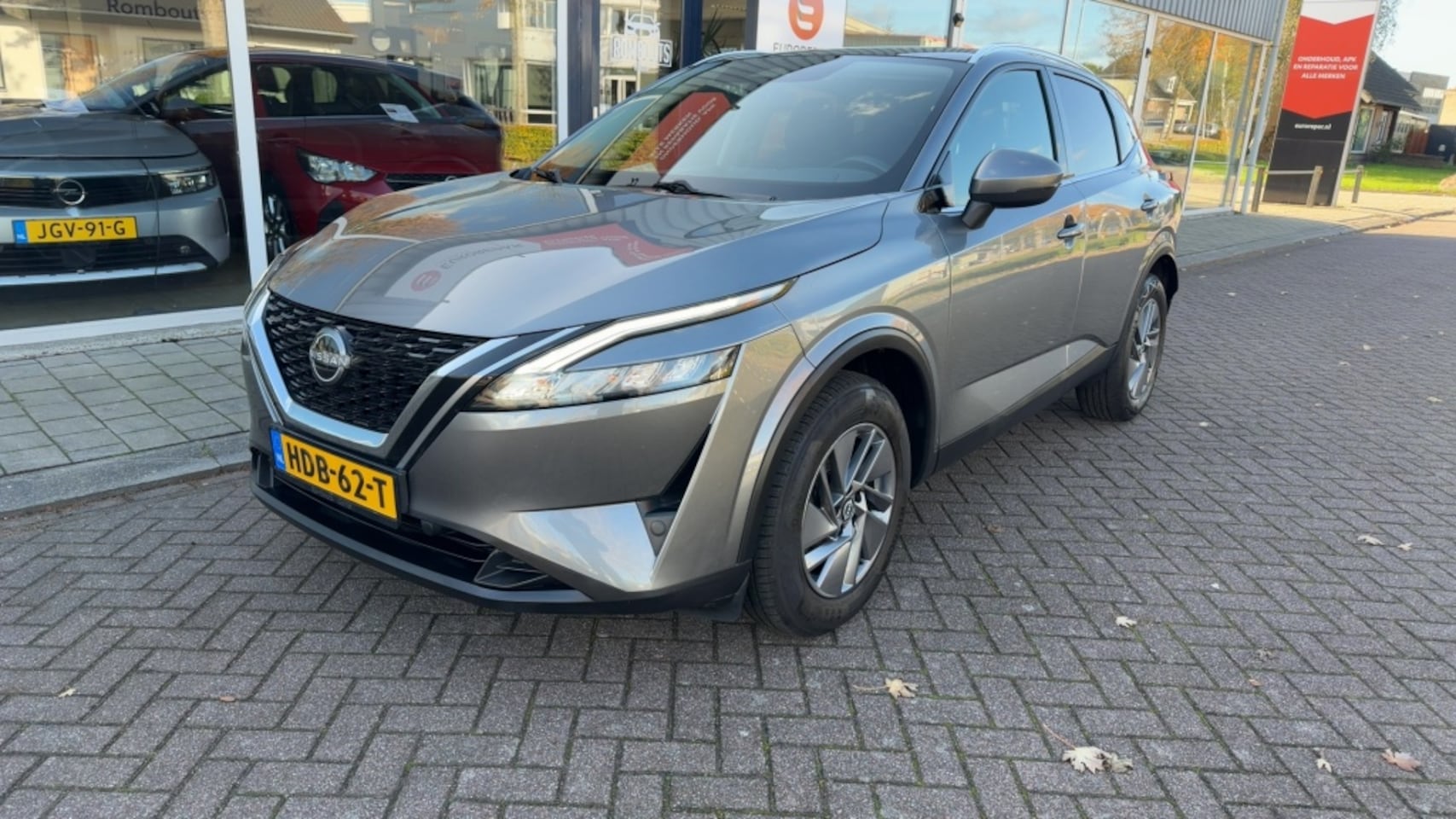 Nissan Qashqai - 1.3 MHEV Access Ed. Panoramadak - AutoWereld.nl