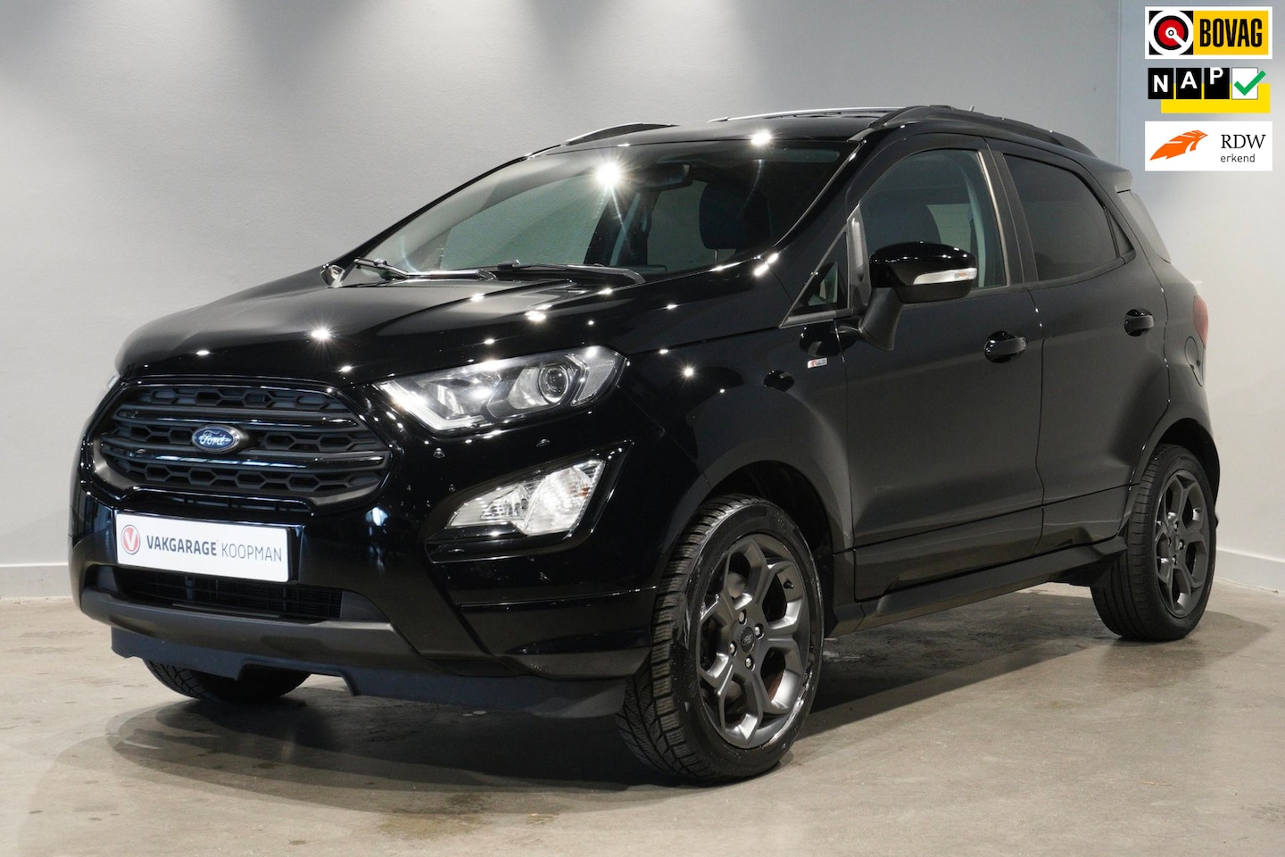 Ford EcoSport - 1.0 EcoBoost ST-Line Black Airco/Navi/Trekhaak/Half leer. - AutoWereld.nl
