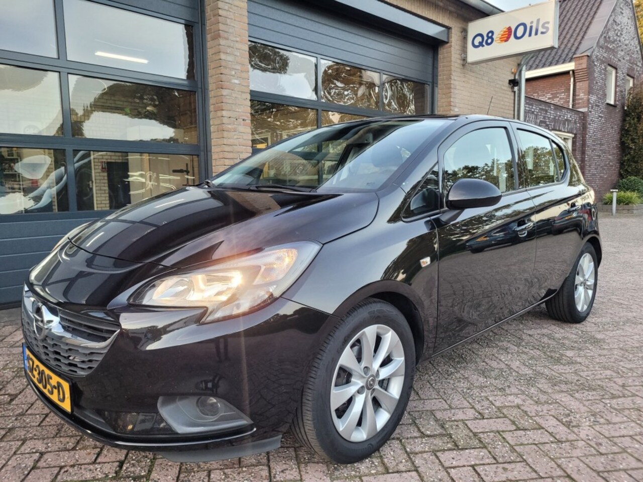 Opel Corsa-e - 1.4 Favoriet 5 drs  carplay navi - AutoWereld.nl