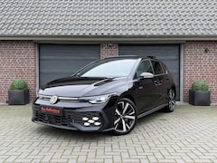 Volkswagen Golf - GTE 1.5 E HYBRID 272PK PANO VIENNA LEDER HUD IQ