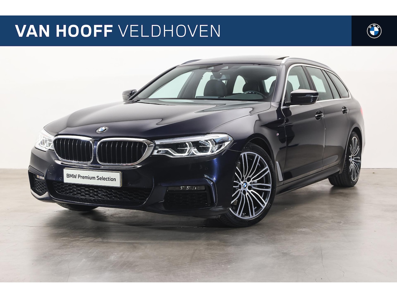 BMW 5-serie Touring - 520i High Executive M Sport Automaat / Panoramadak / Achteruitrijcamera / Comfortstoelen - AutoWereld.nl