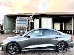 Audi A3 Limousine - 30 TFSI Hybrid aut + f1 S-Line Comp -nap - 1e eig - kuipstoelen - keyless - front + line a