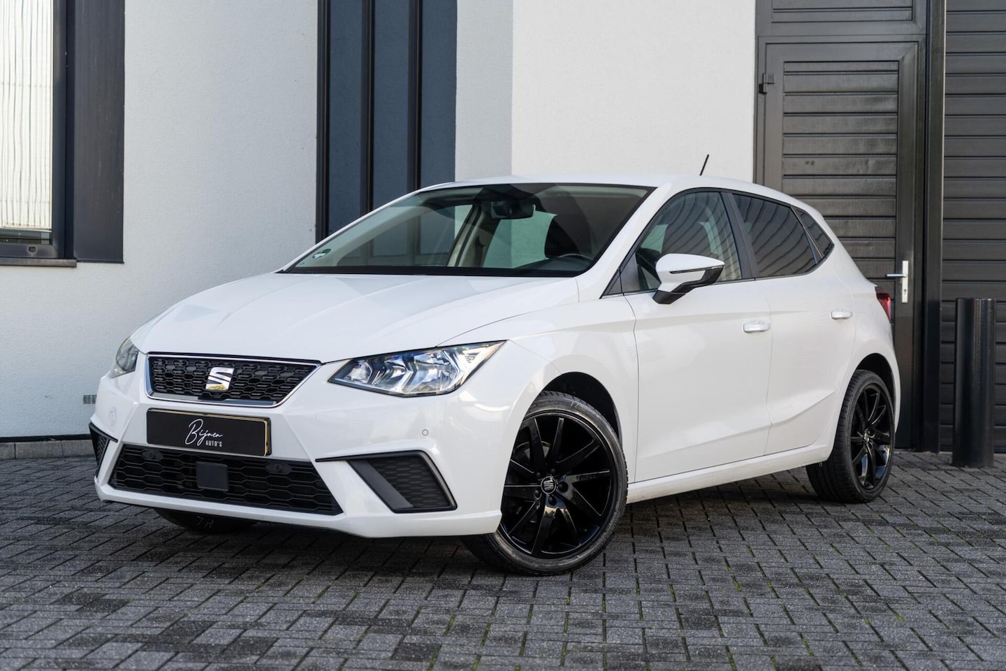 SEAT Ibiza - 1.0 TSI CAMERA / ADAPTIVE CRUISE / CARPLAY / GROOT SCHERM - AutoWereld.nl