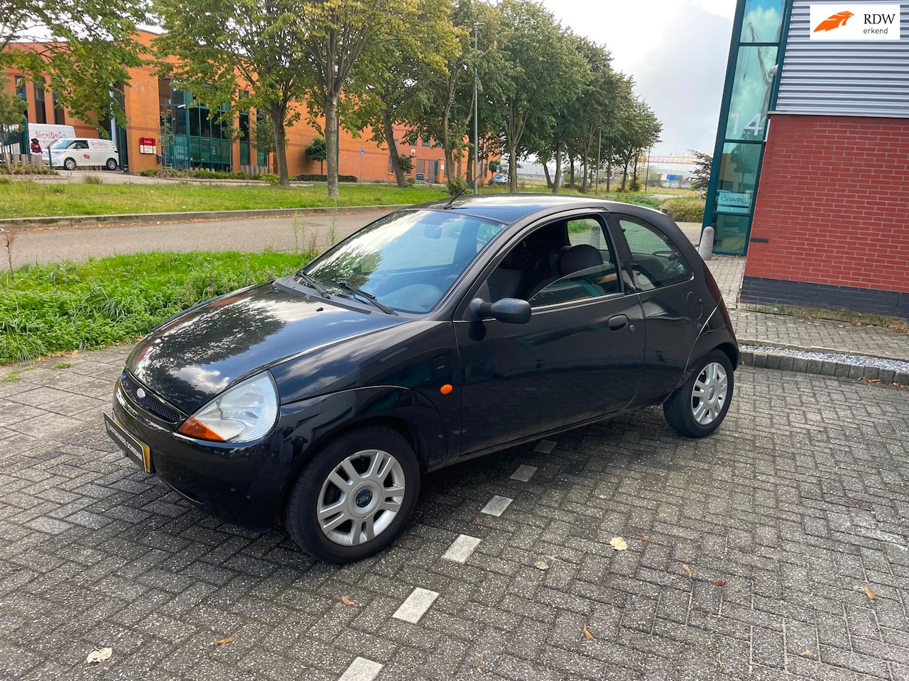 Ford Ka - 1.3 Cool & Sound | Inruil Koopje | BJ 2009 | ZWART - AutoWereld.nl