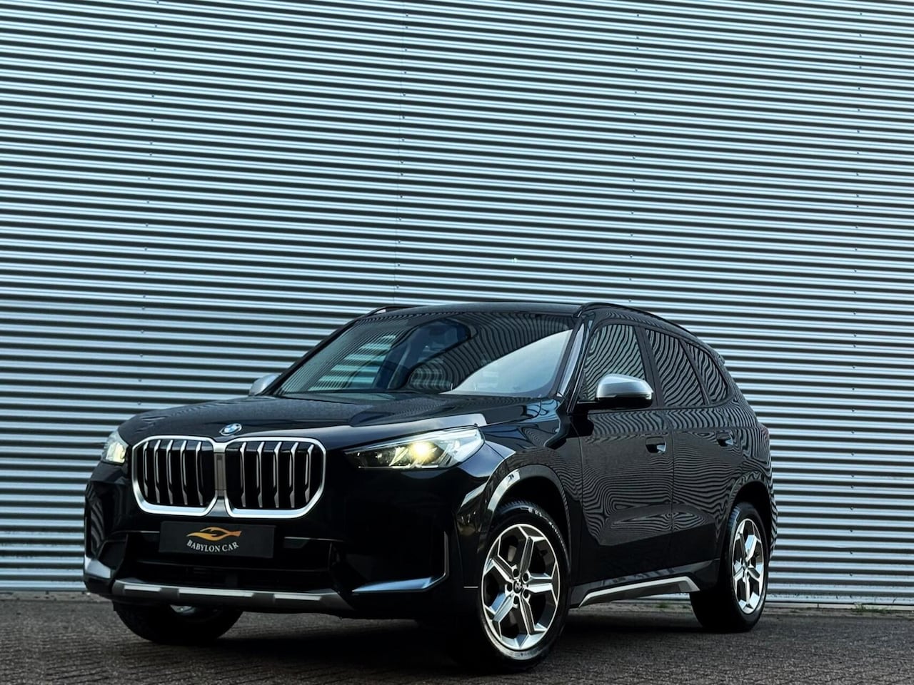 BMW X1 - sDrive20i/X-line/Leder/Camera/Aut/Led/Stoelverwarming - AutoWereld.nl