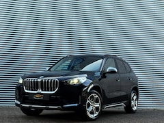 BMW X1 - sDrive20i/X-line/Leder/Camera/Aut/Led/Stoelverwarming