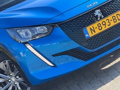Peugeot e-208 - EV Allure 50 kWh - Blue Figaro - Carplay/Camera/Cruise - SoH 89.4%