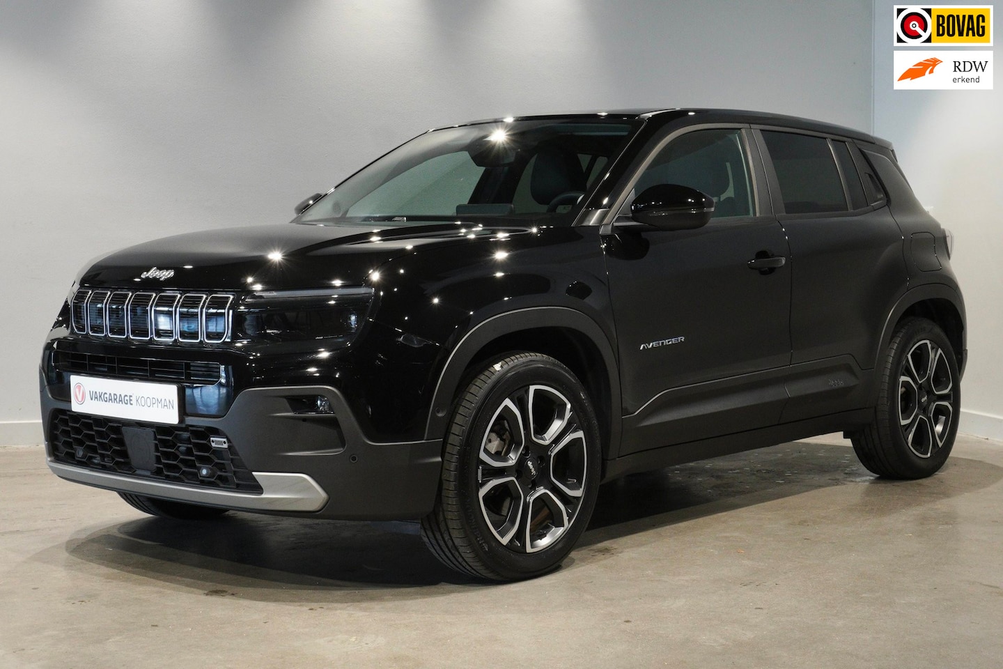 Jeep Avenger - Summit 54 kWh Keyless|ACC|Camera|Stoelverwarming - AutoWereld.nl