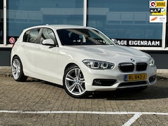 BMW 1-serie - 118i Executive/AUT/NAV/PDC/CRUISE
