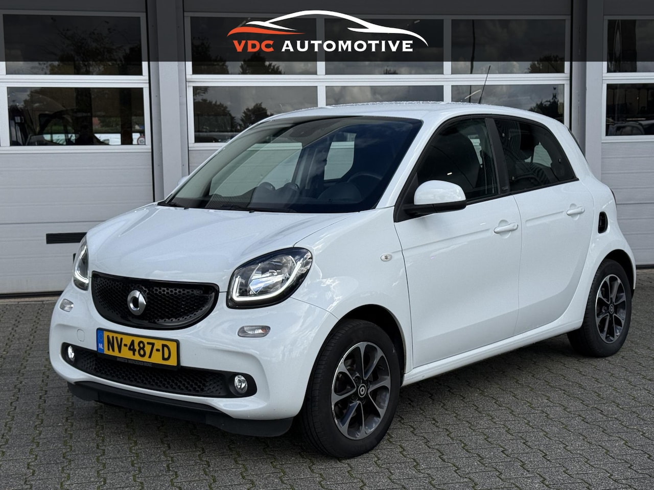 Smart Forfour - 1.0 Turbo Passion 1e Eigenaar | Dealer Onderhouden | Airco | Cruisecontrol - AutoWereld.nl