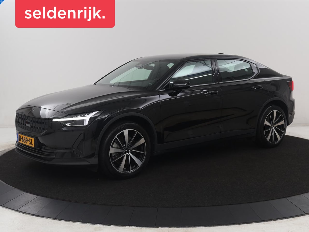 Polestar 2 - Standard Range Single Motor 63kWh | SOH 89,4% | Stoelverwarming | Camera | Trekhaak | LED - AutoWereld.nl