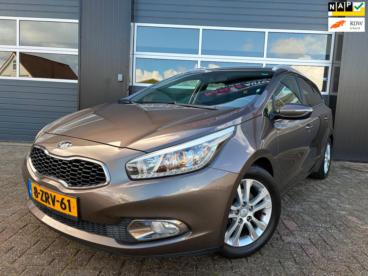 Kia Cee'd Sportswagon - 1.6 GDI Business|Full option!!| - AutoWereld.nl