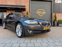 BMW 5-serie Touring - 535i High Executive Panorama Dak head up display Softclose keyless entry Navi zeer nette
