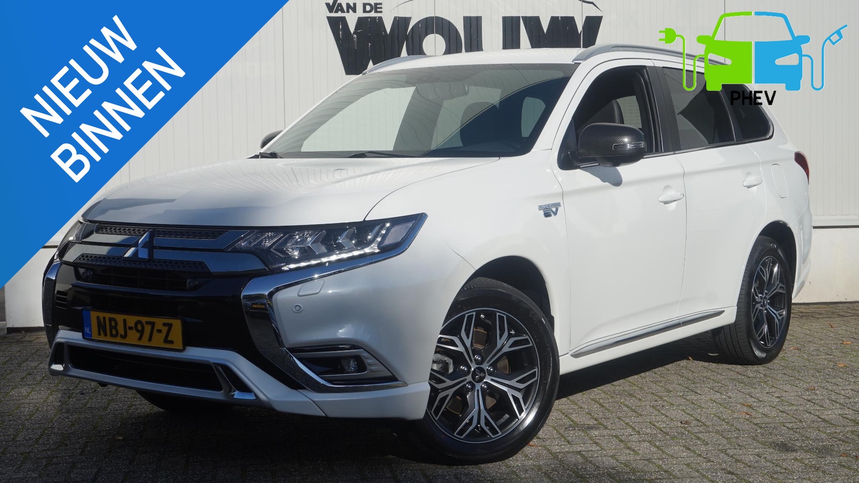Mitsubishi Outlander - 2.4 PHEV | Trekhaak | Dealeronderhouden - AutoWereld.nl