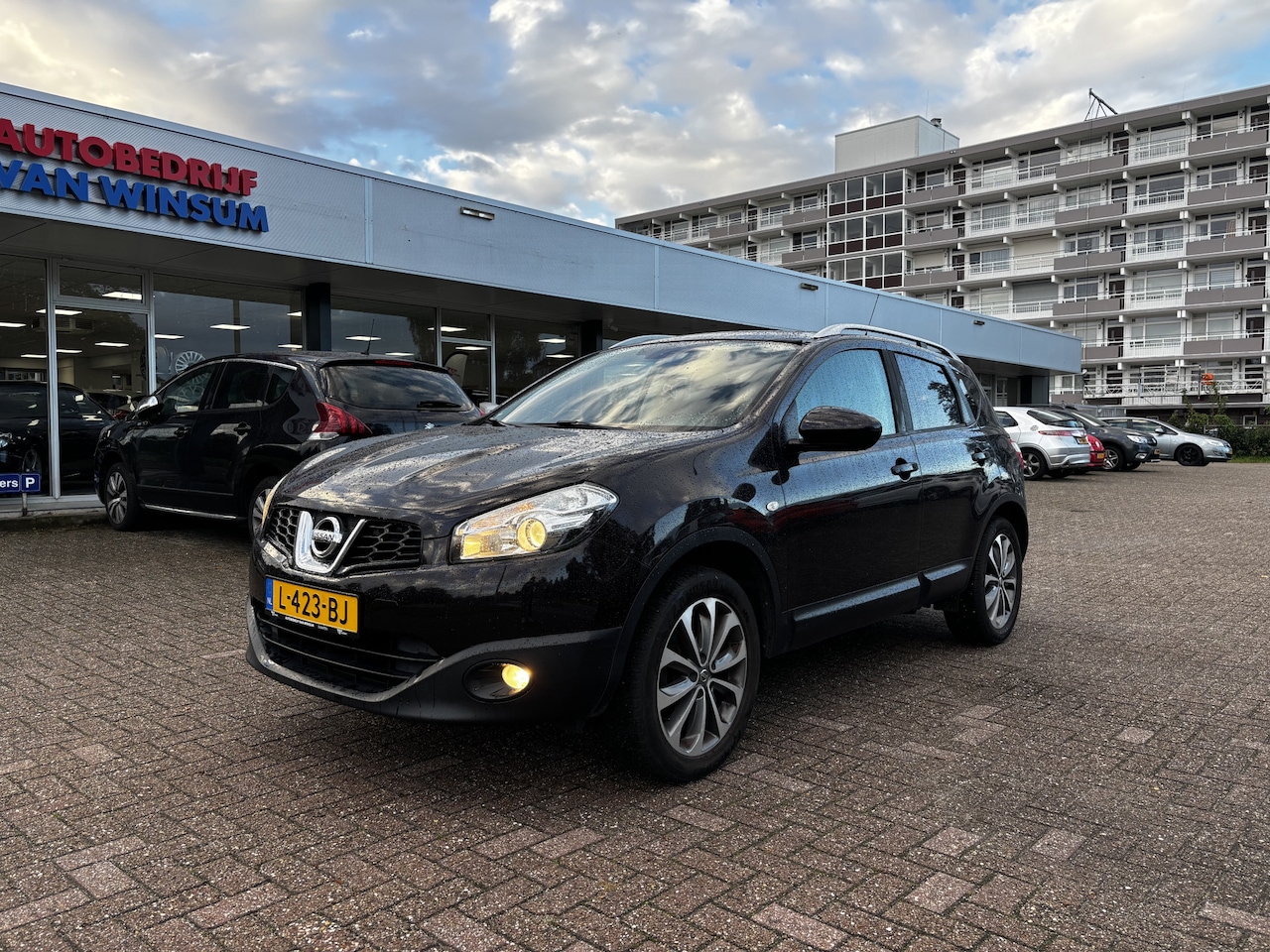 Nissan Qashqai - 2.0 Connect Edition / Lmv / Cruise / Navi / Trekhaak / Klima / - AutoWereld.nl