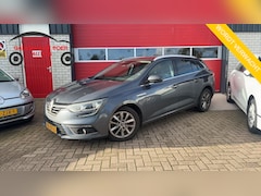 Renault Mégane Estate - 1.5 dCi Eco2 Bose DRIEM VV / TREKHAAK / SFEER / CARPLAY / NAVI / CLIMA / PDC / BLUETOOTH /