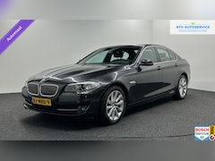 BMW 5-serie - 523i High Executive LEER NAVI ECC STOELVERWARMING