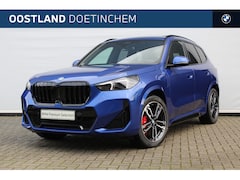 BMW X1 - xDrive25e M Sport Automaat / Trekhaak / Panoramadak / Sportstoelen / Comfort Access / Head