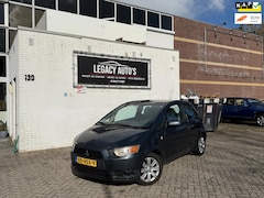 Mitsubishi Colt - 1.1 Invite - Nette auto - Rijdt en schakelt goed
