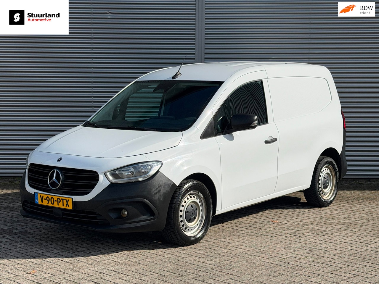Mercedes-Benz Citan - 112 CDI L1 Airco/ Carplay/ PDC/ Trekhaak/ Cruise/ Euro 6/ - AutoWereld.nl