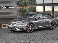SEAT Leon ST - 2.0 TSI 4DRIVE CUPRA Schaalstoelen Pano Camera 19 inch Velgen