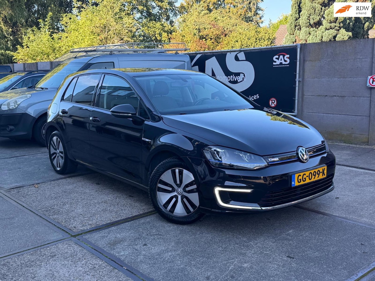 Volkswagen e-Golf - *Nieuw accupakket SOH 99% - AutoWereld.nl
