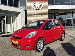 Toyota Yaris - 1.3 VVTi Comfort NL-AUTO 1E EIGENAAR TREKHAAK ALL-SEASON AIRCO