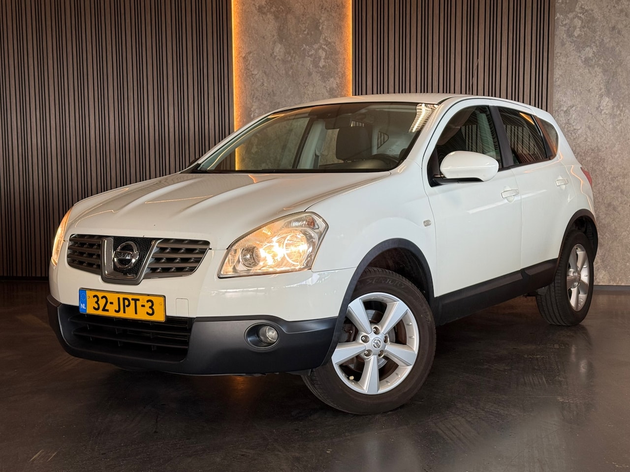 Nissan Qashqai - 1.6 Acenta NAP Cruise PDC - AutoWereld.nl