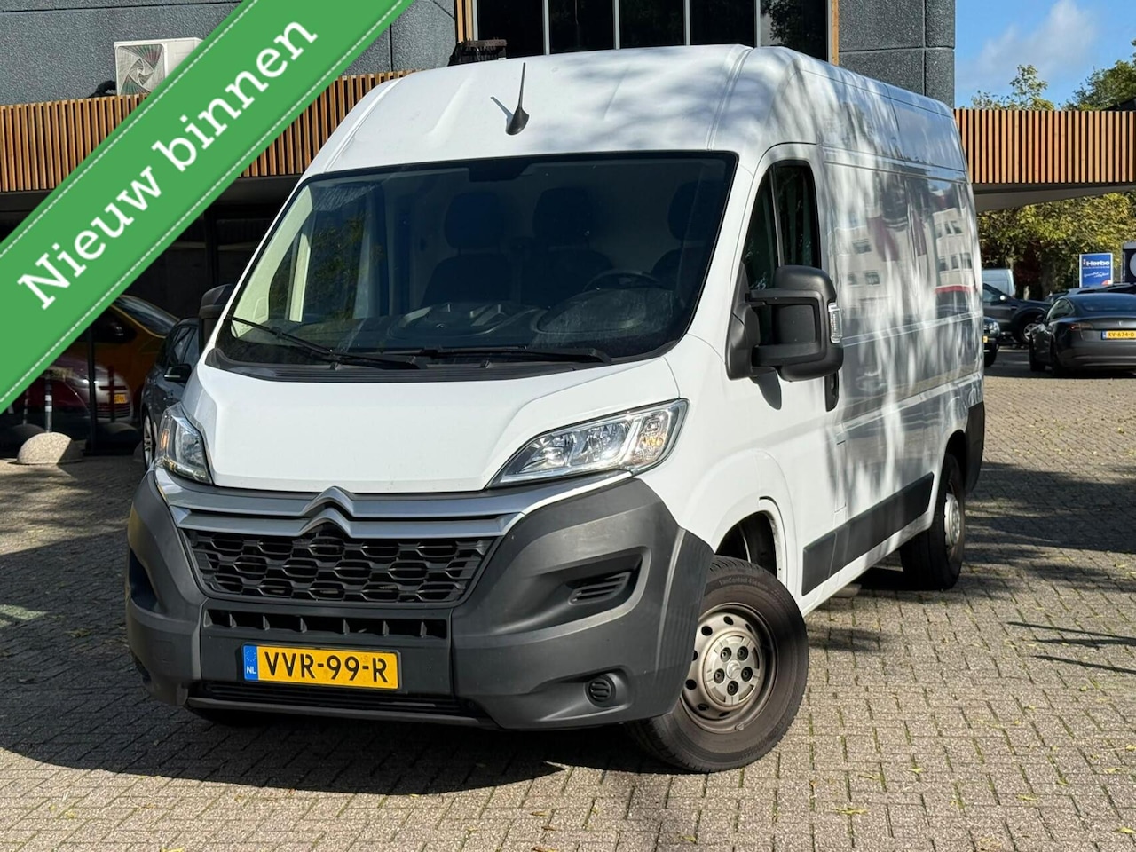 Citroën Jumper - bestel 2.2 BlueHDi 120 L2H2 3.0t|Rijklaar!|Camera|Trekhaak|Carplay|AndroidAuto|Cruise|Airc - AutoWereld.nl