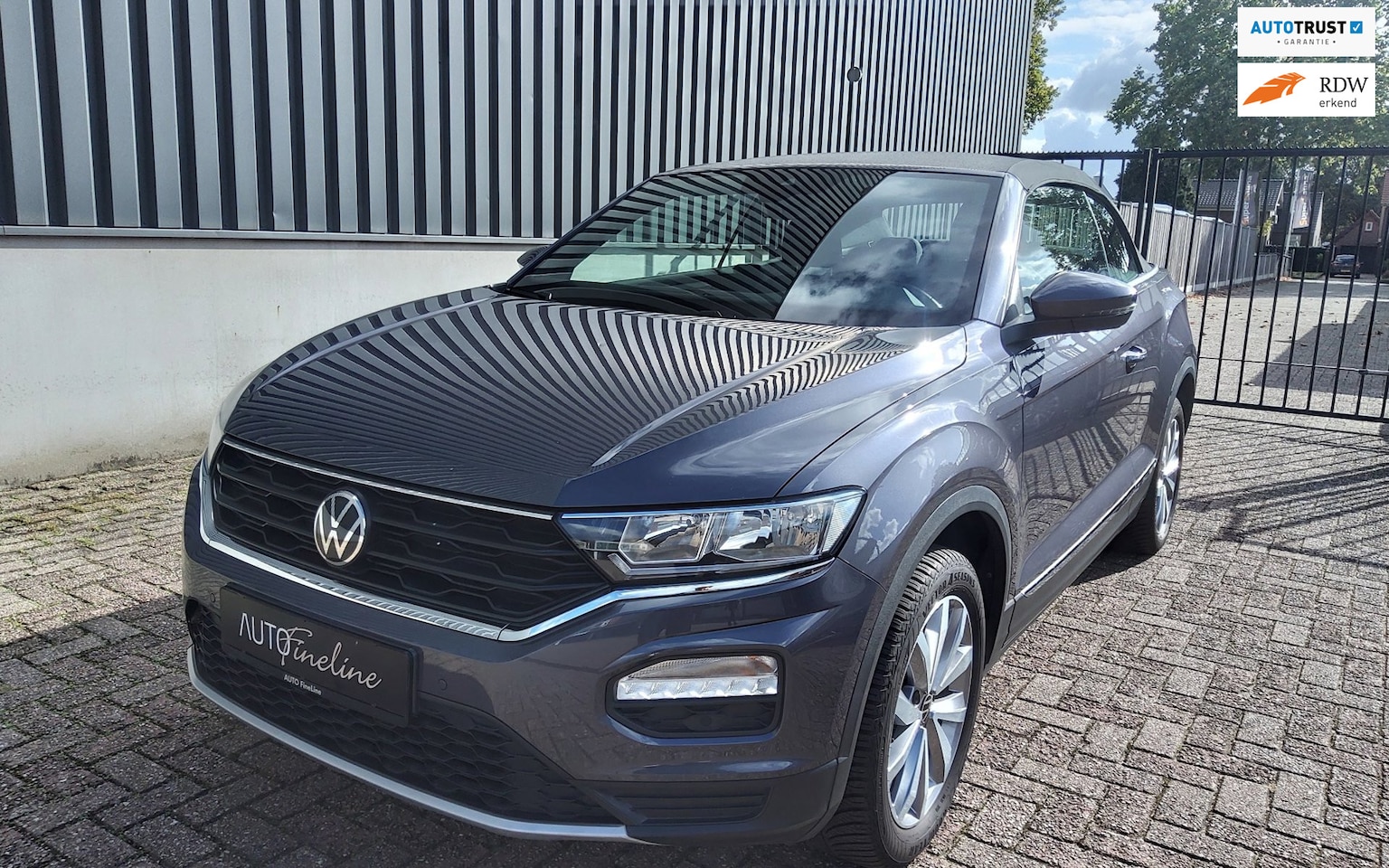 Volkswagen T-Roc Cabrio - 1.0 TSI Style|CarPlay®|46.000km!!nap - AutoWereld.nl