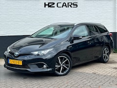 Toyota Auris Touring Sports - 1.8 Hybrid Black Pack|Camera|Keyless|Navi|Clima|Stoelverw|17 inch