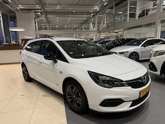 Opel Astra Sports Tourer - 1.2 Design & Tech