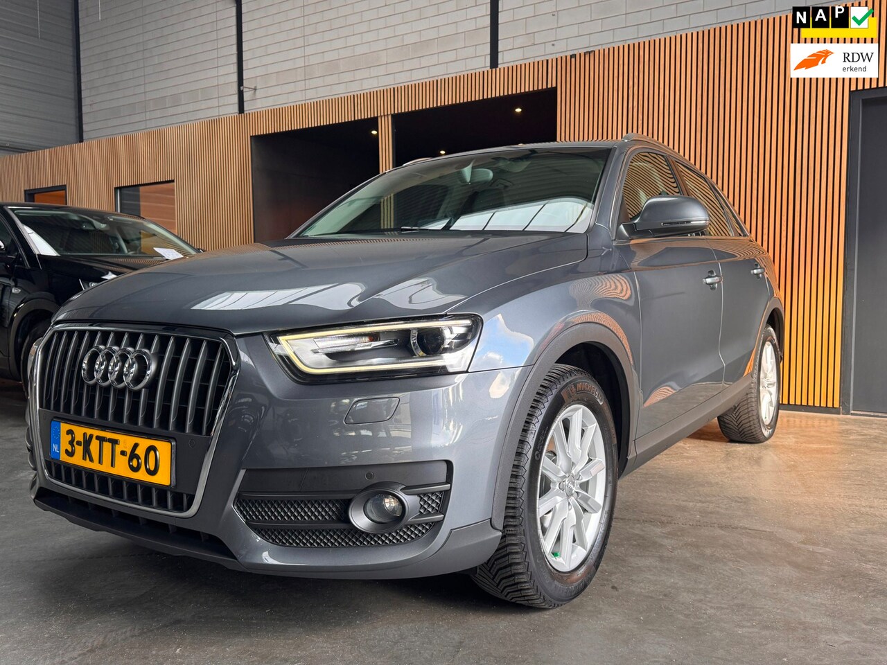 Audi Q3 - 2.0 TFSI quattro Pro Line Airco|Camera|Navi|Cruise - AutoWereld.nl