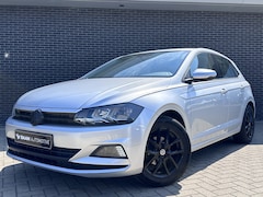 Volkswagen Polo - 1.0 TSI Comfortline Business