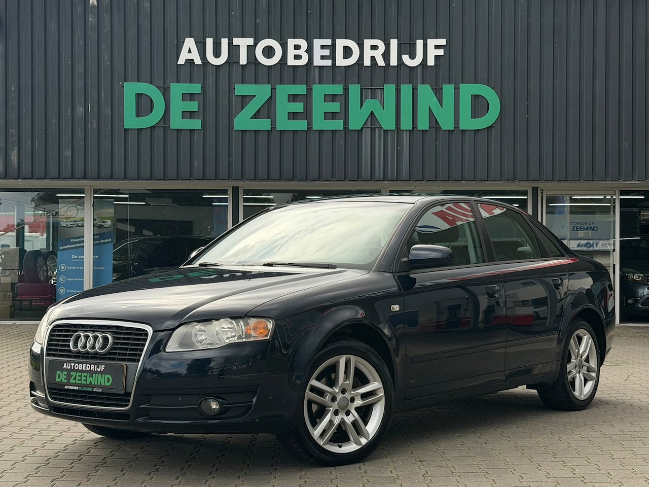 Audi A4 Limousine - 2.0 Pro Line Business|trekhaak - AutoWereld.nl