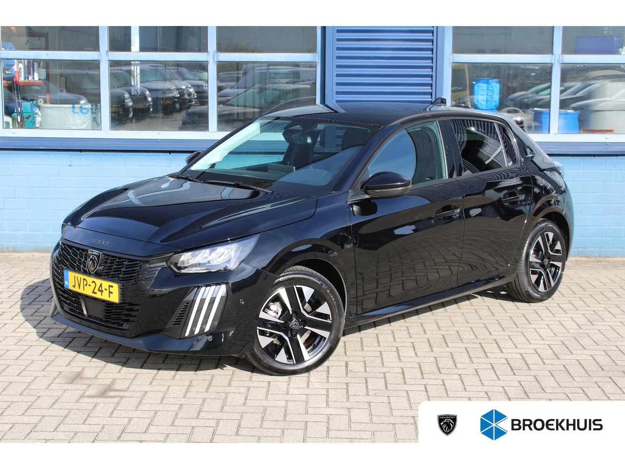 Peugeot 208 - Allure Hybrid 110 e-DCS6 | 8 JAAR GARANTIE | 360 CAMERA | ADAPTIVE CRUISE | DRAADLOOS CARP - AutoWereld.nl