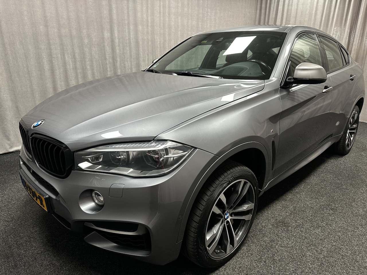 BMW X6 - M50d | 381 PK | NIEUWPRIJS € 150.964 | BOMVOL EXTRA’S | LUXE UITVOERING | - AutoWereld.nl