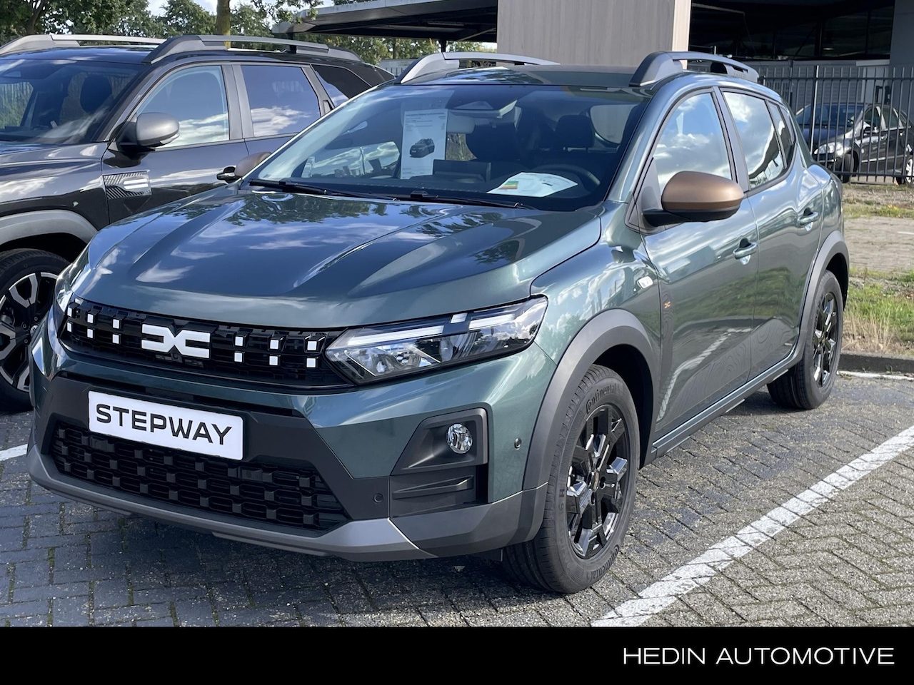 Dacia Sandero Stepway - 1.8 hybrid 155 extreme | PACK DRIVING | PACK WINTER +| MC 6682 - AutoWereld.nl