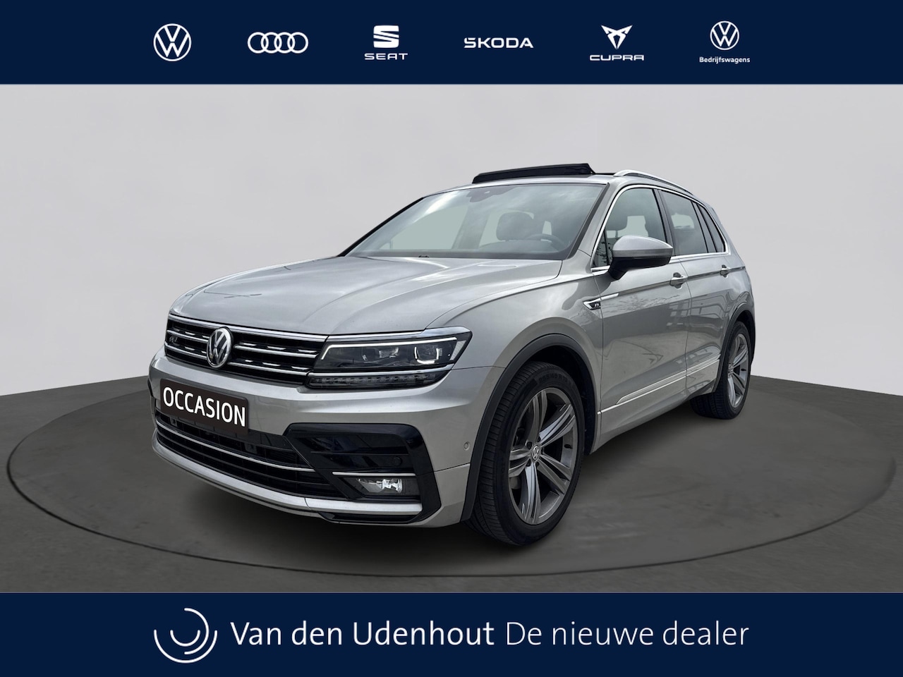 Volkswagen Tiguan - 1.5 TSI ACT Highline Business R | Trekhaak | Panoramadak | - AutoWereld.nl