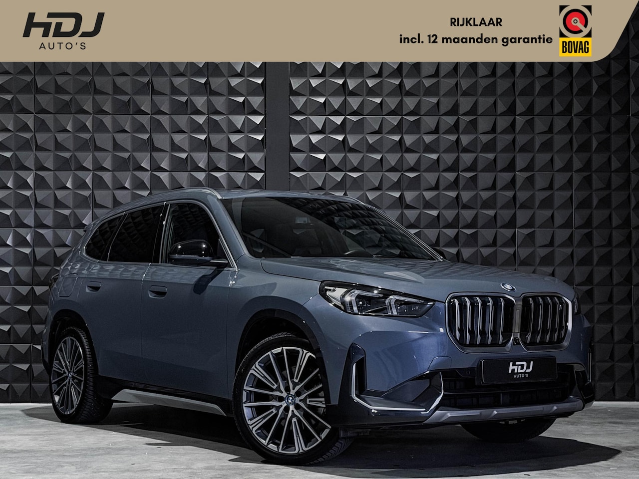 BMW iX1 - xDrive30 Launch Ed. 67 kWh | Pano | 20"| Drive Pro | Adap. Li | | HUD | H/K | Leer | Topv. - AutoWereld.nl