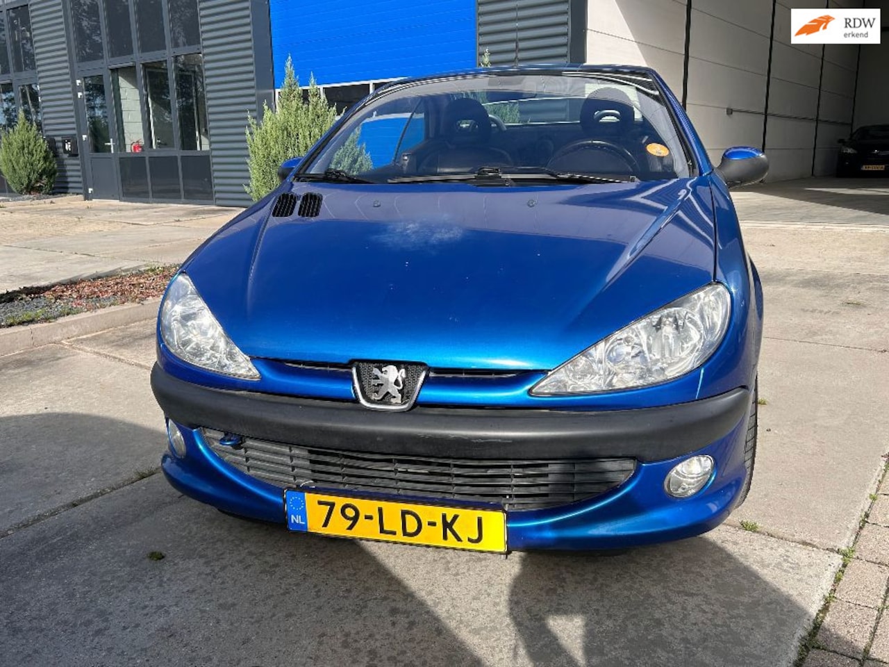 Peugeot 206 CC - 2.0-16V 2.0-16V - AutoWereld.nl