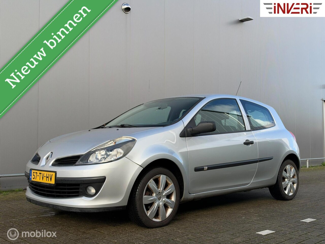 Renault Clio - 1.4-16V NL Auto | Radio | Airco | Inruilkoopje - AutoWereld.nl