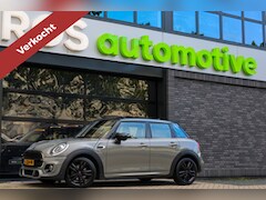 MINI 5-Deurs - 1.5 Cooper Dalston Edition | JCW | PANO | CARPLAY | KEYLESS | STOELVERWARMING |